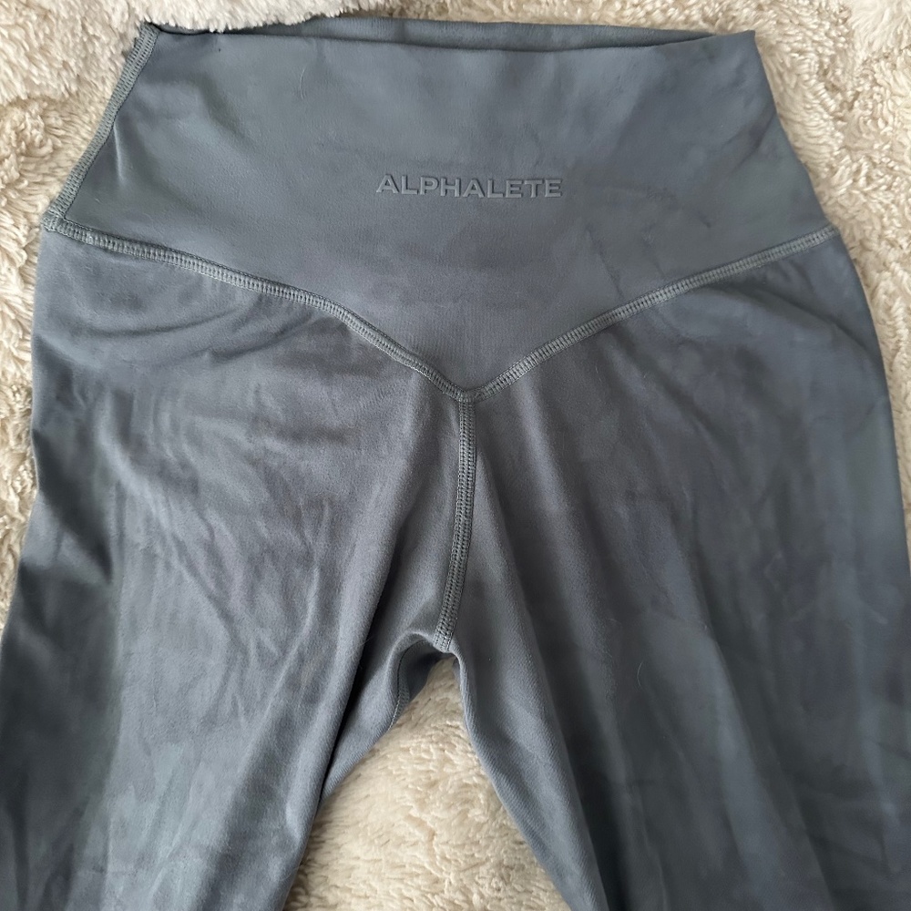 Alphalete Alphalux legging in wash denim